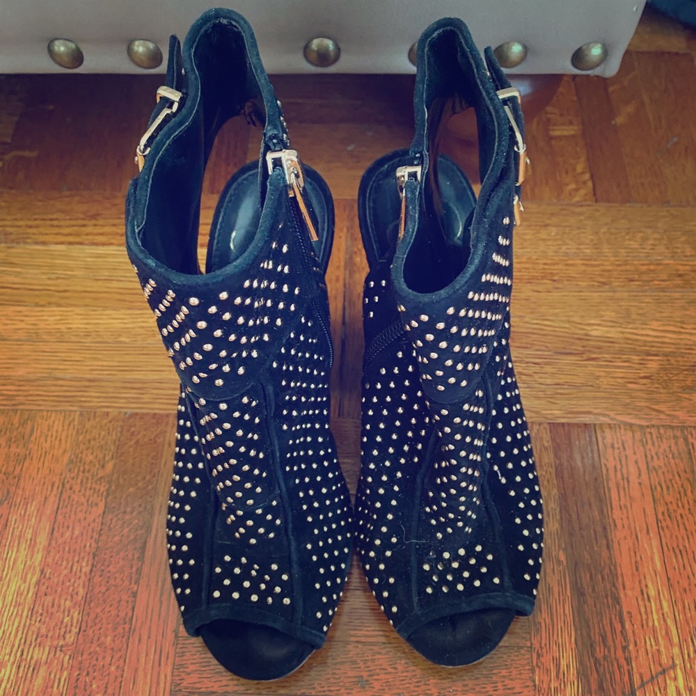 Studded peep toe sandal